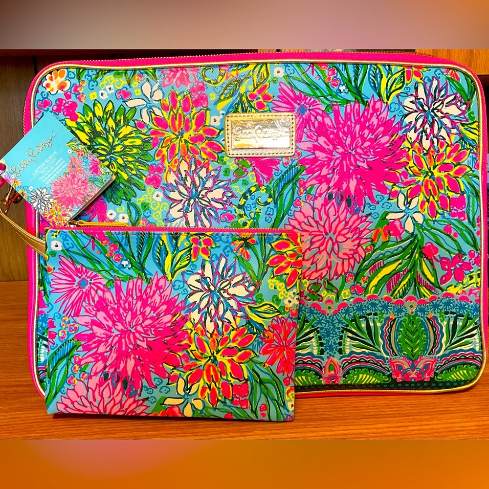 Lilly Pulitzer Laptop Sleeve with a Detachable Bag